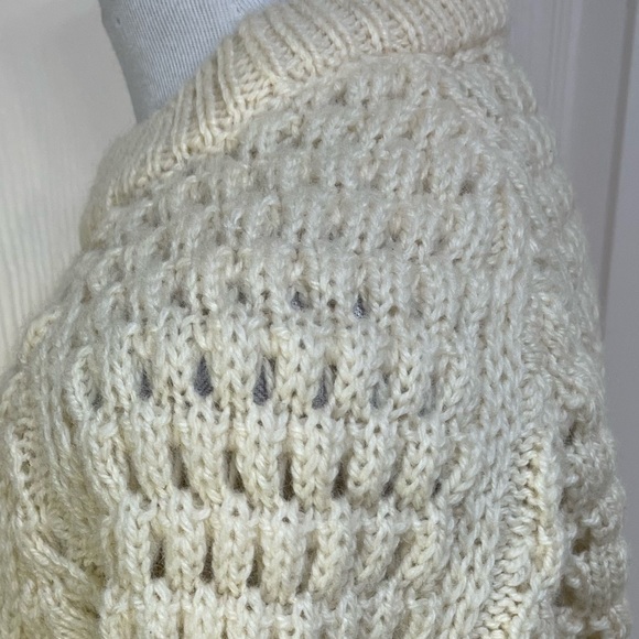 Bonner Ireland handloomed wool sweater - Picture 5 of 7